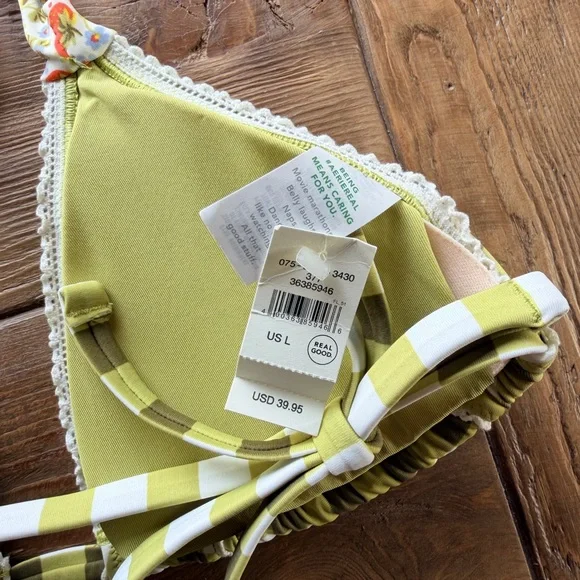 Aerie Green Gingham and Strawberry 🍓 Floral Bikini - Picture 5 of 6